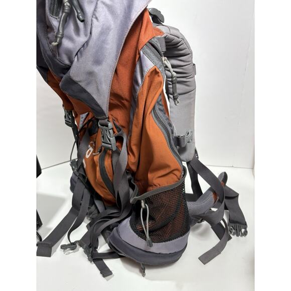 The North Face Terra 55 Camping Trail Hiking Backpack Youth‎ - Orange Gray - Picture 3 of 13